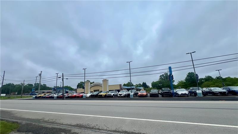 2757 W State St, New Castle, PA à vendre - Photo de l’immeuble – Image 2 sur 6
