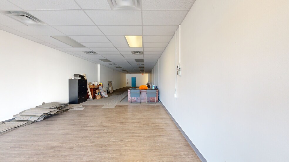 Fairview Centre portefeuille de 2 biens à vendre sur LoopNet.fr - Numérisation 3D Matterport – Image 3 sur 27