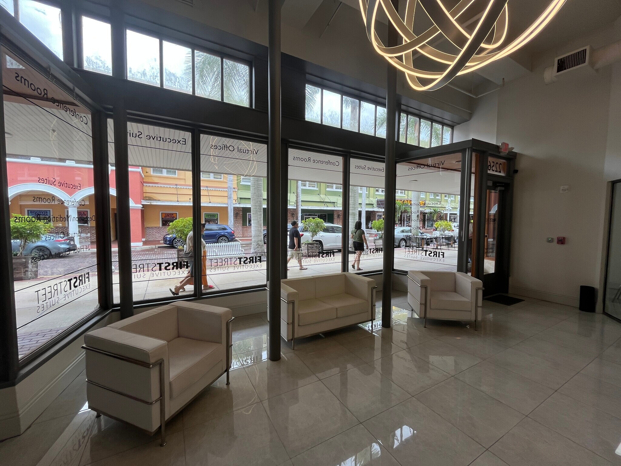 2258 First St, Fort Myers, FL à vendre Photo principale– Image 1 sur 4