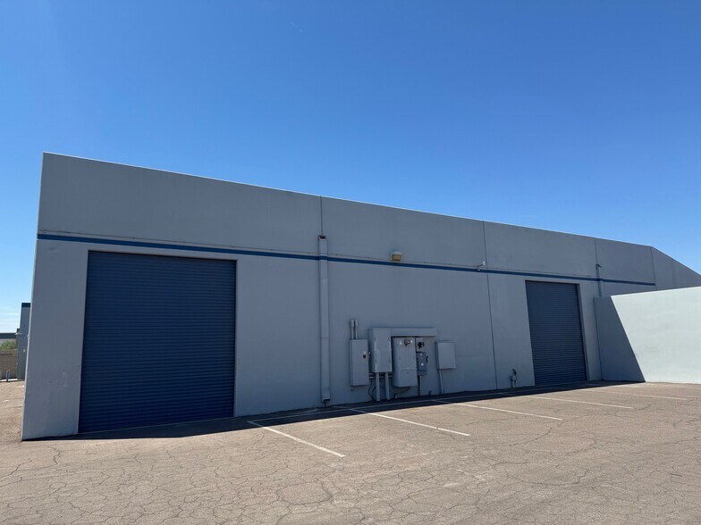 2665 S La Luna, Goodyear, AZ à louer - Photo de l’immeuble – Image 2 sur 5