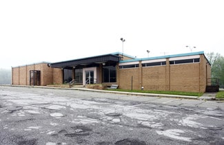 Plus de détails pour 7325 Warren Sharon Rd, Brookfield, OH - Bureau/Local commercial à louer