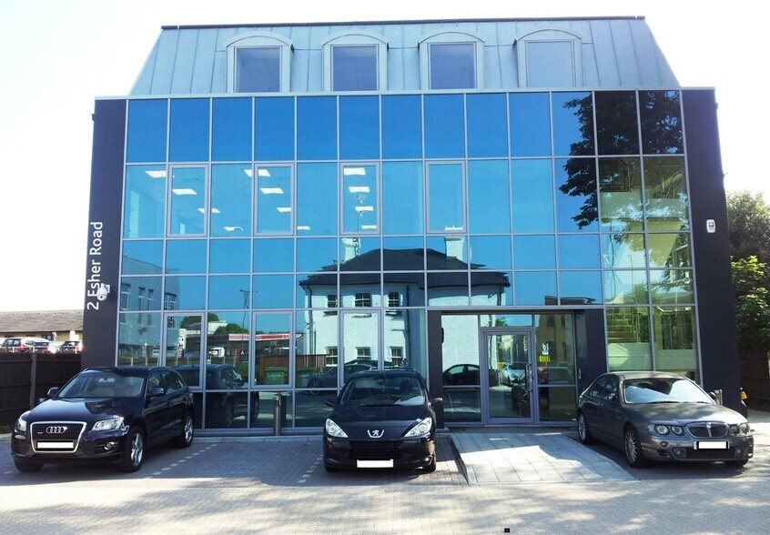2 Esher Rd, Walton On Thames à louer - Photo de l’immeuble – Image 1 sur 6