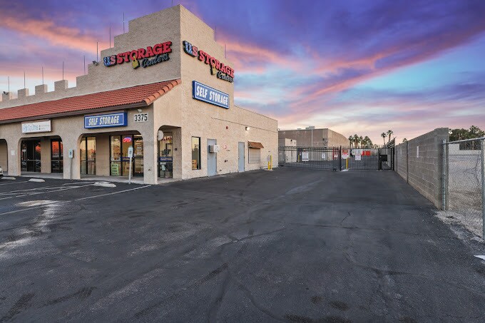 3375 Glen Ave, Las Vegas, NV à louer - Photo de l’immeuble – Image 2 sur 6