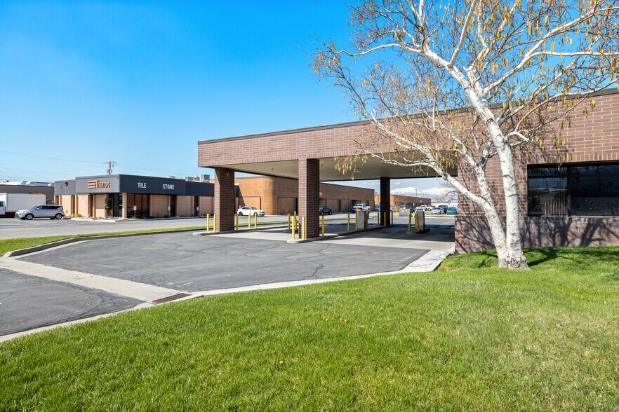 2714 S 300 W, Salt Lake City, UT à vendre - Photo de l’immeuble – Image 3 sur 31