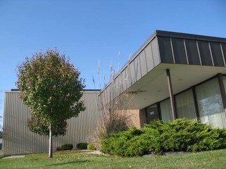 Plus de détails pour 5840 Enterprise Dr, Lansing, MI - Local d’activités à vendre