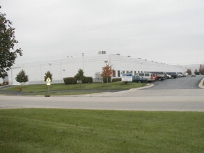 1312 Marquette Dr, Romeoville, IL à louer Photo intérieure– Image 1 sur 3