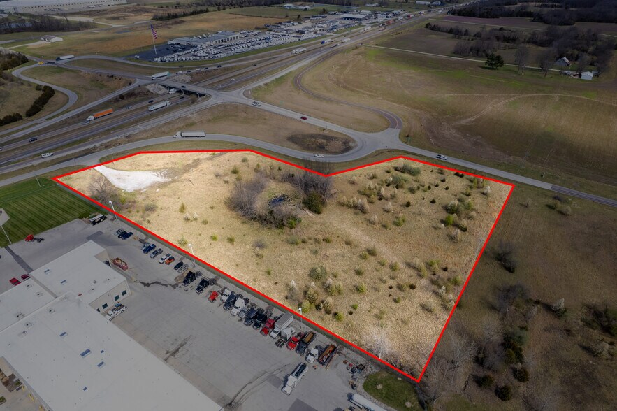 8700 Interstate 70 Dr SE, Columbia, MO à louer - Photo de l’immeuble – Image 3 sur 4