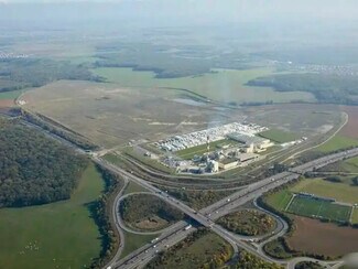 Plus de détails pour Industriel/Logistique à louer