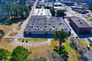 Plus de détails pour 112-118 Jones St, Fuquay-Varina, NC - Différents types d’espaces à louer