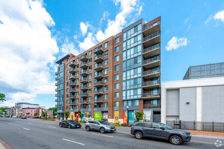 50 Florida Ave NE, Washington, DC à vendre - Photo de l’immeuble – Image 2 sur 5