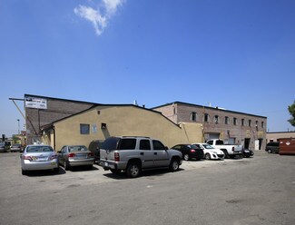 Plus de détails pour 124 Manville Rd, Toronto, ON - Industriel/Logistique à vendre