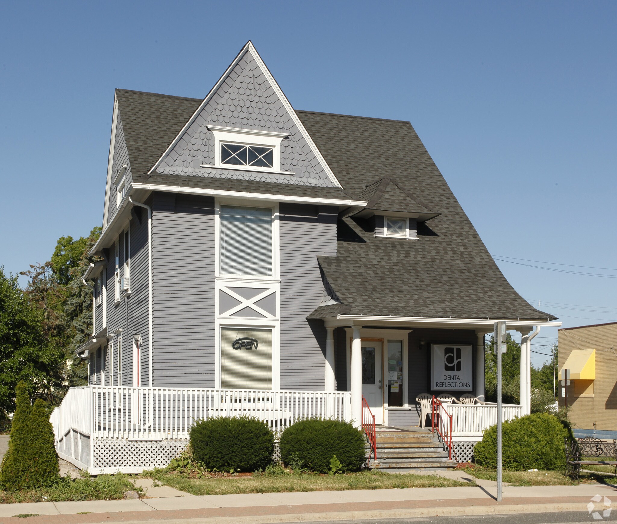 69089 Main St, Richmond, MI à louer Photo principale– Image 1 sur 4
