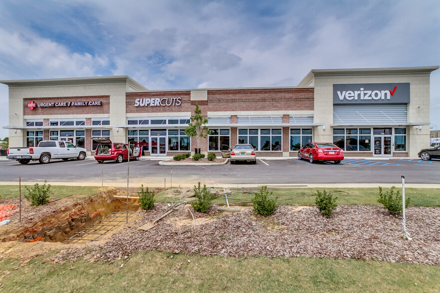 720 15th St E, Tuscaloosa, AL à louer - Photo de l’immeuble – Image 1 sur 20
