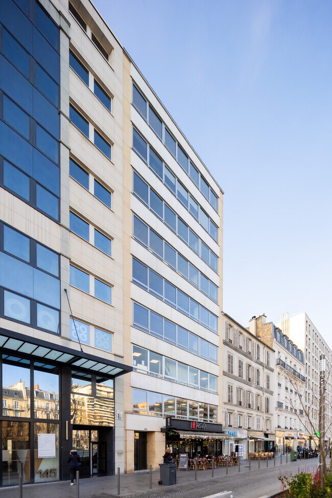 Plus de détails pour 147 Avenue Charles De Gaulle, Neuilly-sur-Seine - Bureau à louer