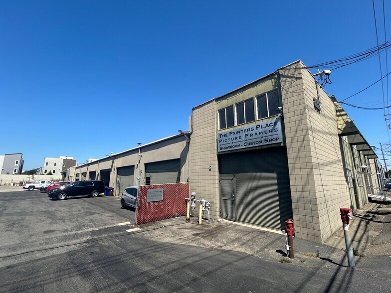 833 S 19th St, Richmond, CA à louer - Photo de l’immeuble – Image 2 sur 10