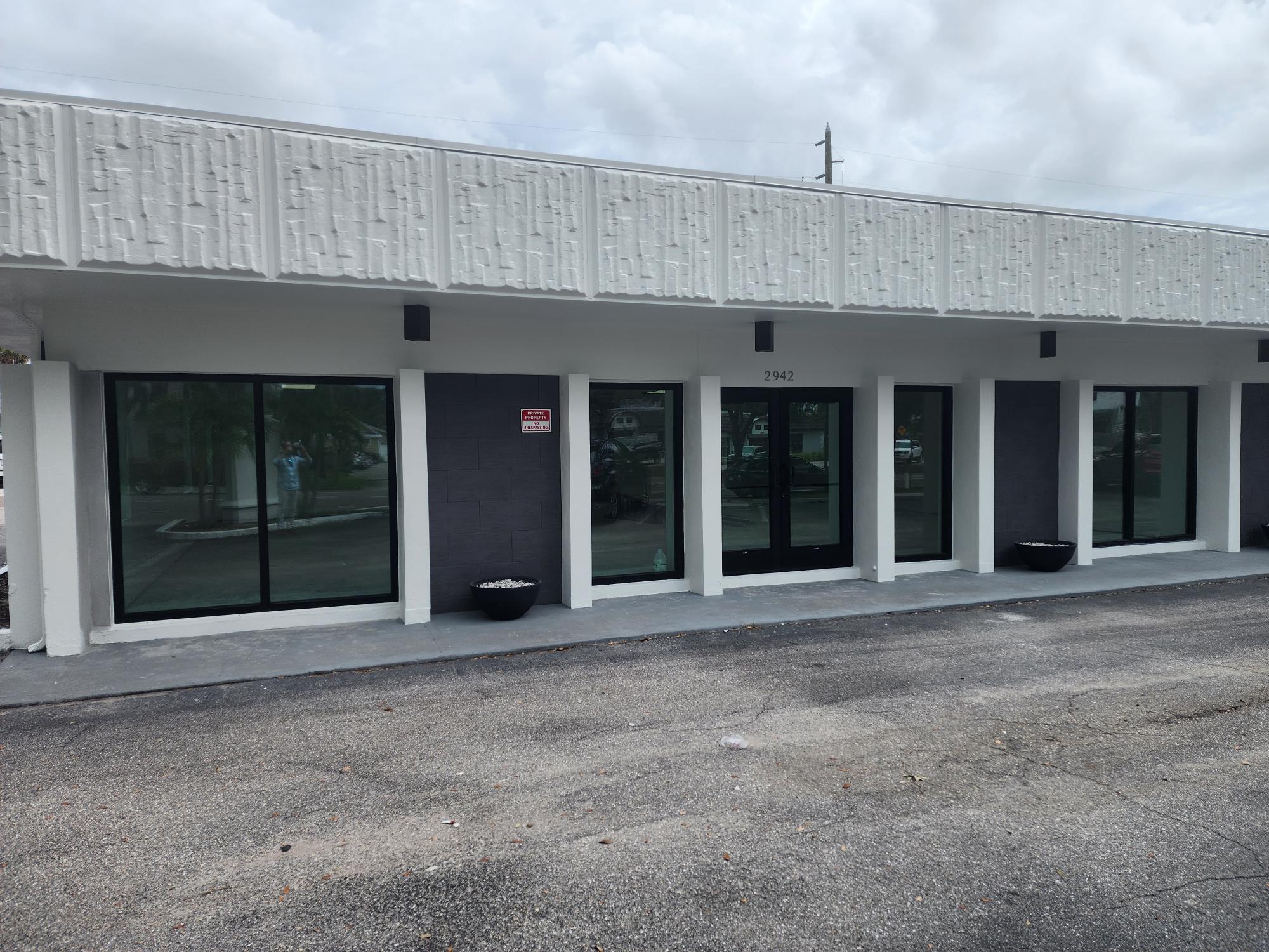 2942-2958 1st Ave N, Saint Petersburg, FL à louer Photo de l’immeuble– Image 1 sur 15
