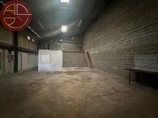 Plus de détails pour Industriel/Logistique à louer