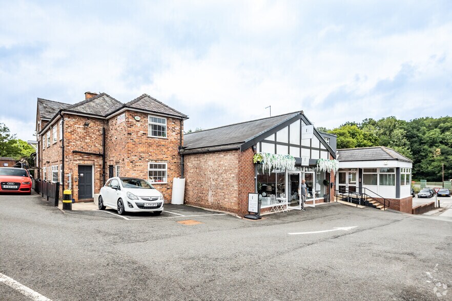Bollin Walk, Wilmslow à louer - Photo de l’immeuble – Image 2 sur 5