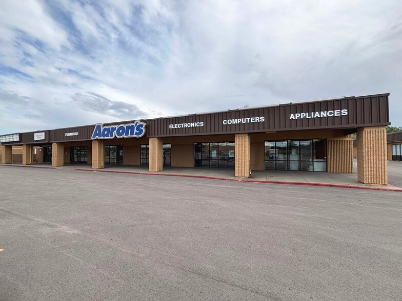 17 New York St, Rapid City, SD à louer - Photo principale – Image 1 sur 12