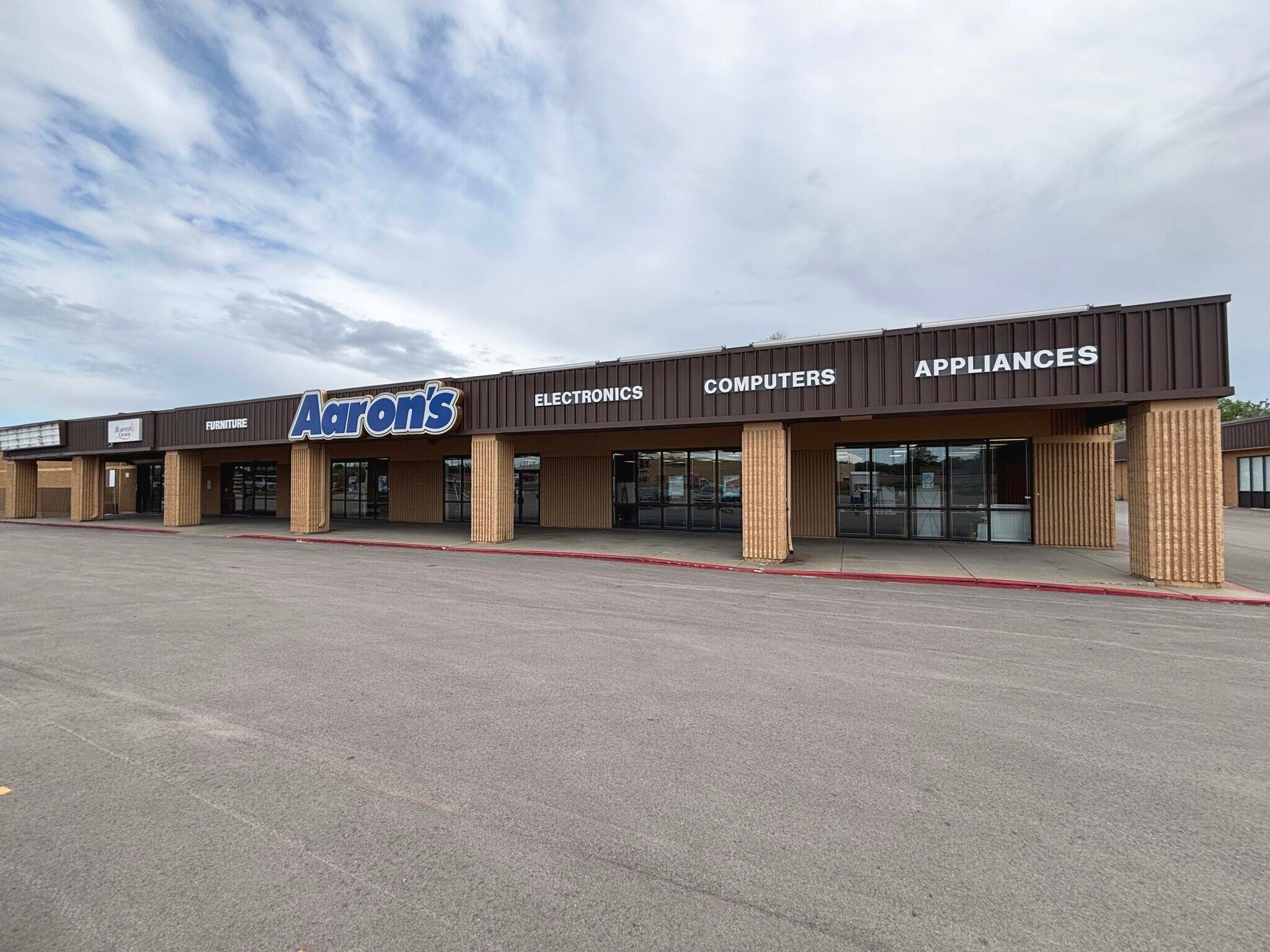 17 New York St, Rapid City, SD à louer Photo principale– Image 1 sur 13