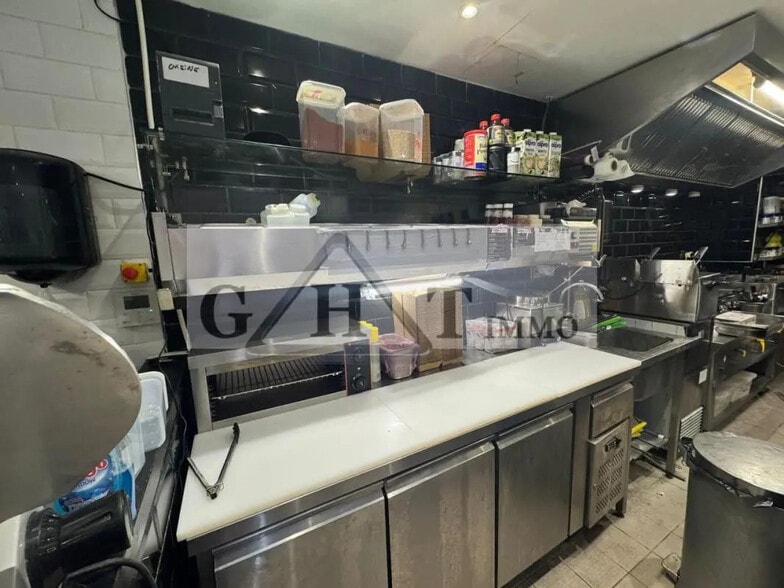 Local commercial dans Antibes à louer - Photo intérieure – Image 1 sur 7