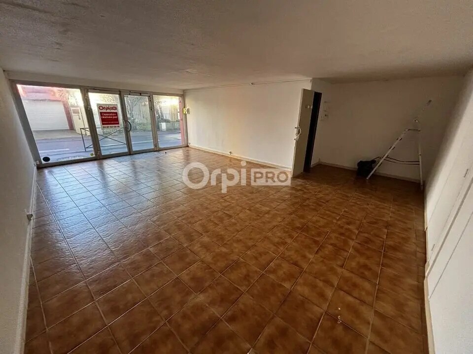 Local commercial dans Quiberon à louer Photo intérieure– Image 1 sur 5