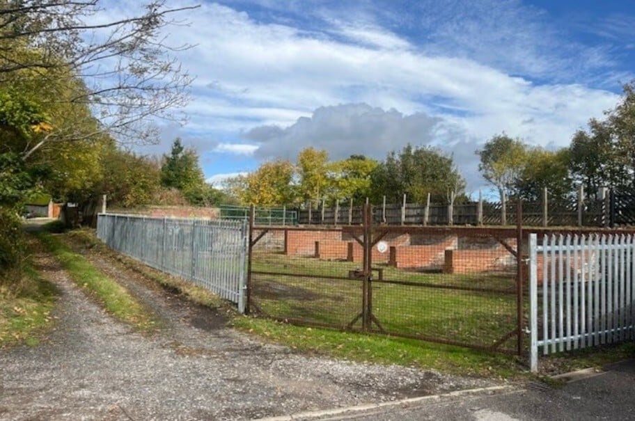 Harrogate Rd, Leeds à louer Photo principale– Image 1 sur 4
