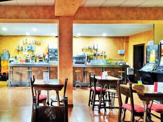 Plus de détails pour Local commercial à louer