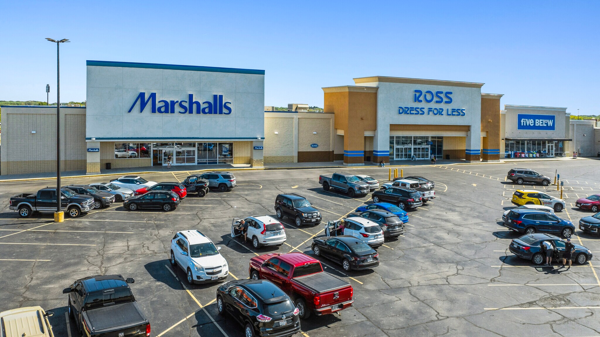 1645 N Spring St, Beaver Dam, WI à vendre Photo principale– Image 1 sur 10