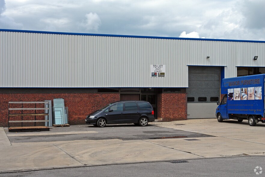 Westmead Dr, Swindon à louer - Photo de l’immeuble – Image 3 sur 6