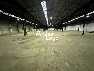 Plus de détails pour Local d'activités à louer