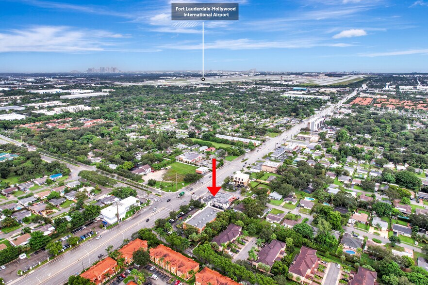 2990 Griffin Rd, Fort Lauderdale, FL à vendre - Photo de l’immeuble – Image 3 sur 28