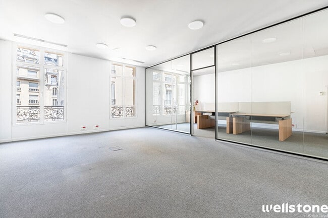 Plus de détails pour 13 Rue Du Docteur Lancereaux, Paris - Bureau à louer