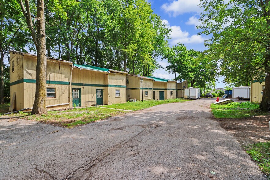 23 Grand Ave, Norwalk, OH à vendre - Photo principale – Image 1 sur 20