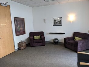 3201 Wilshire Blvd, Santa Monica, CA à louer Photo intérieure– Image 2 sur 2