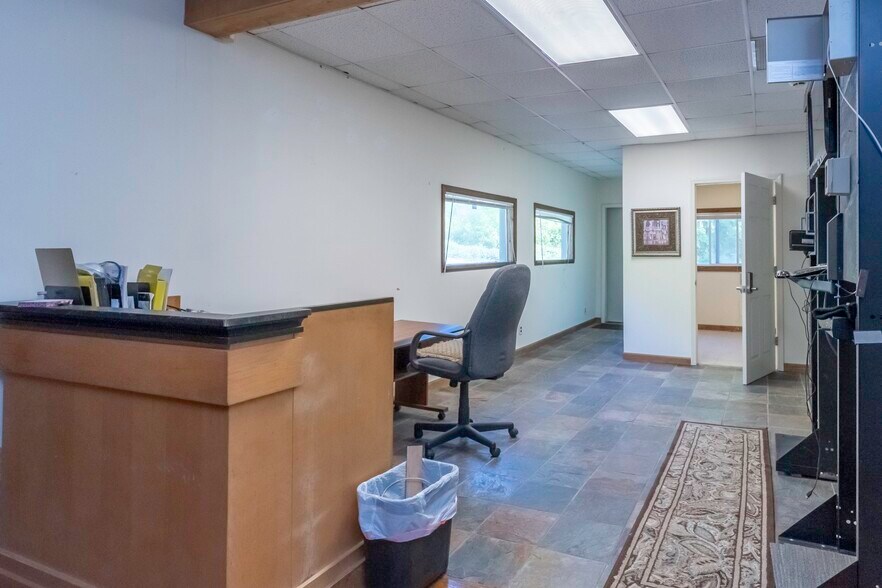 1520 Broadway, Esopus, NY à vendre - Photo intérieure – Image 3 sur 30