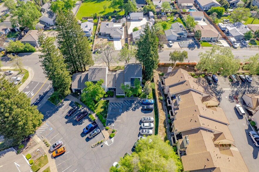 9292-9298 Madison Ave, Orangevale, CA à vendre - Aérien – Image 2 sur 18