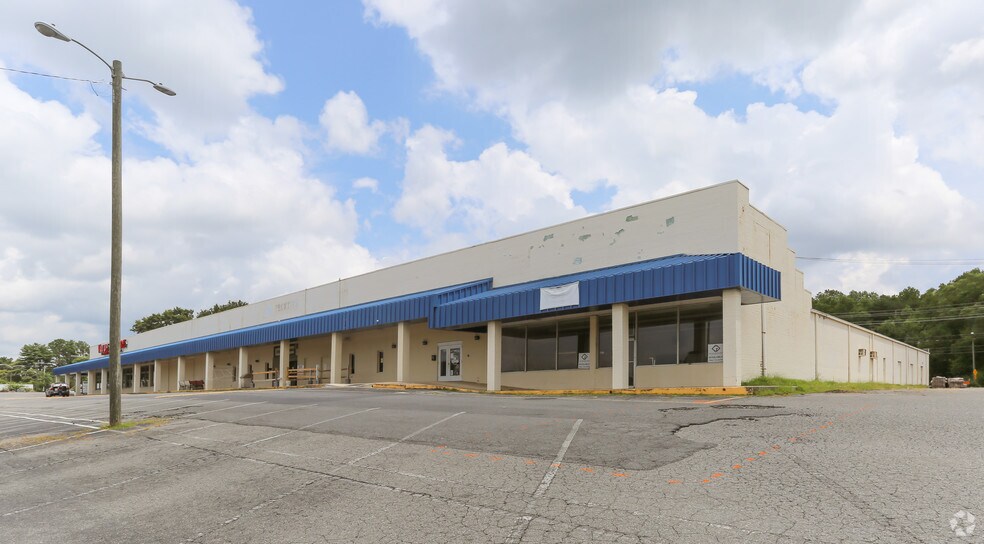 2500 W Franklin Blvd, Gastonia, NC à louer - Photo principale – Image 2 sur 14
