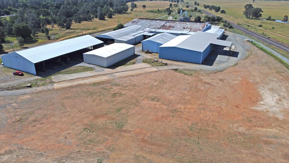 1980 Kusel Rd, Oroville, CA à vendre - Photo de l’immeuble – Image 2 sur 22