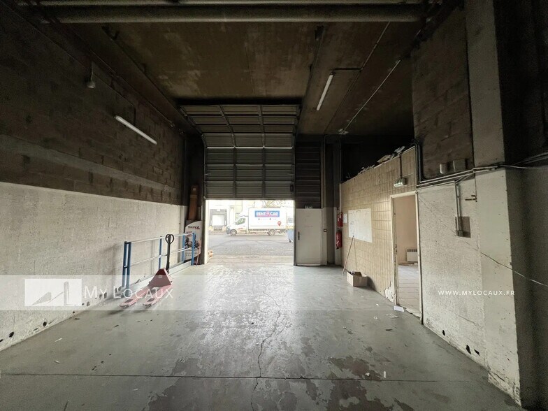 Industriel/Logistique dans Gennevilliers à louer - Photo de l’immeuble – Image 3 sur 5