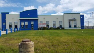 Plus de détails pour 4404 55th St, Fort Nelson, BC - Industriel/Logistique à louer