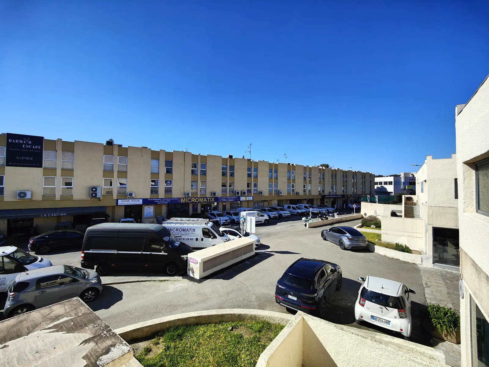 2200 Chemin De Saint Claude, Antibes à louer Photo de l’immeuble– Image 1 sur 8