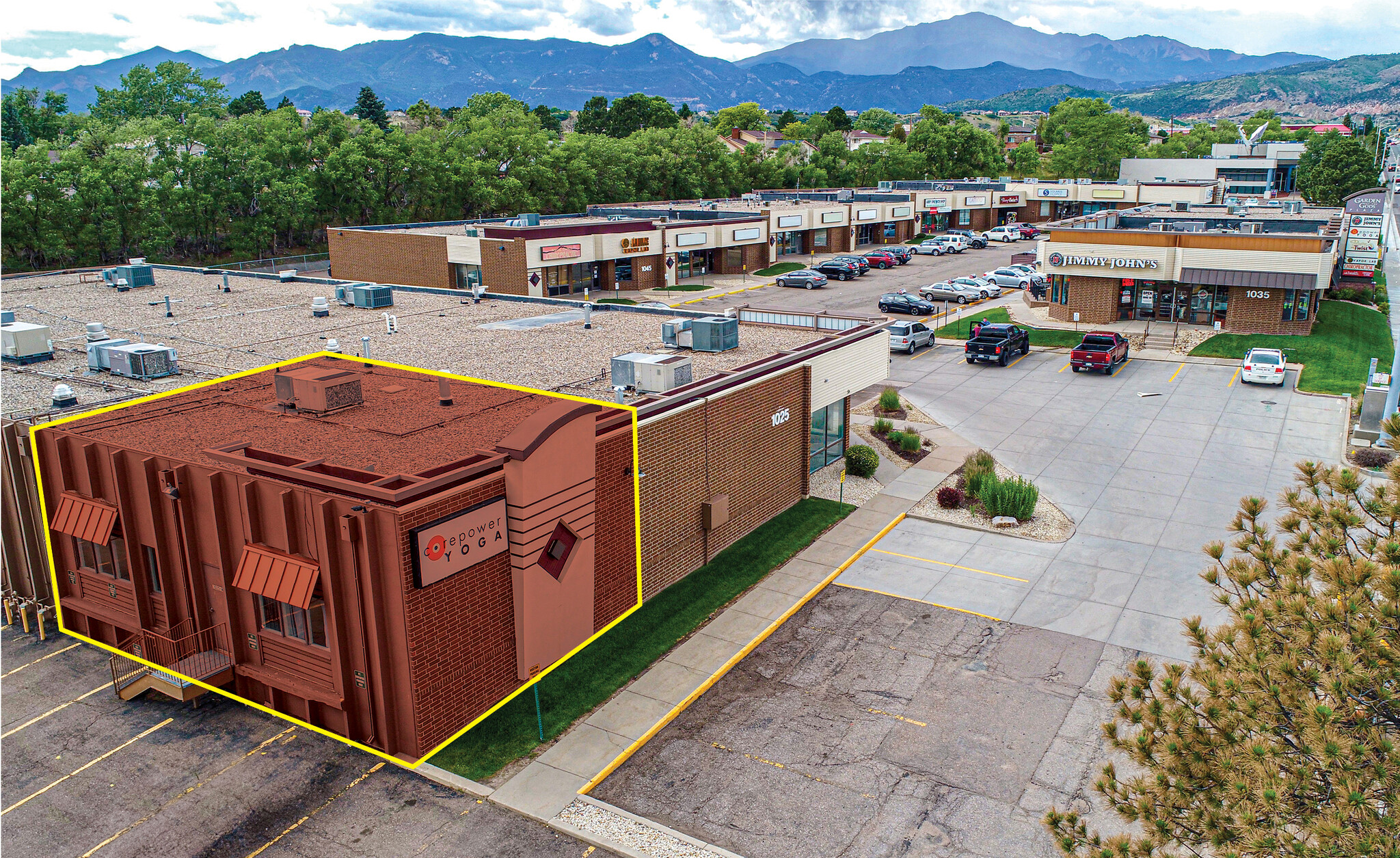 1025 W Garden Of The Gods Rd, Colorado Springs, CO à louer Photo de l’immeuble– Image 1 sur 2