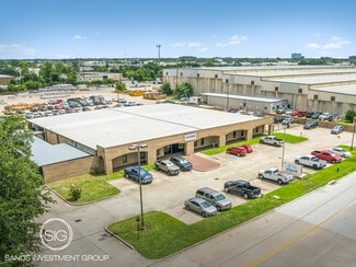 Plus de détails pour 9450 W Wingfoot Rd, Houston, TX - Industriel/Logistique à vendre