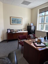 5850 Ellsworth Ave, Pittsburgh, PA à louer Photo intérieure– Image 2 sur 6