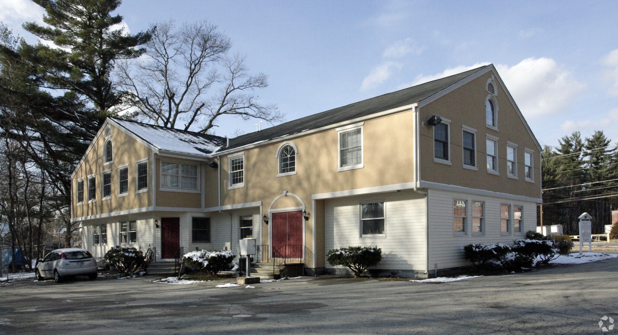 182 Main St, Salem, NH à louer Photo principale– Image 1 sur 5