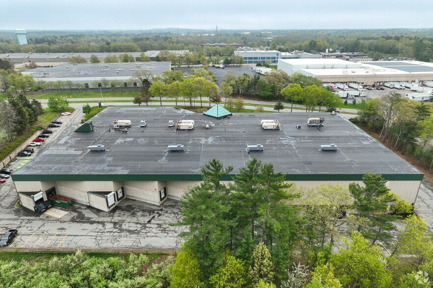 350R Myles Standish Blvd, Taunton, MA à louer - Photo de l’immeuble – Image 2 sur 4