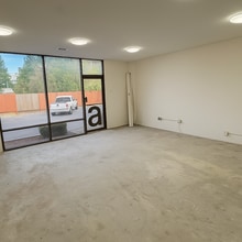 5221 Central Ave, Richmond, CA à louer Photo intérieure– Image 2 sur 2