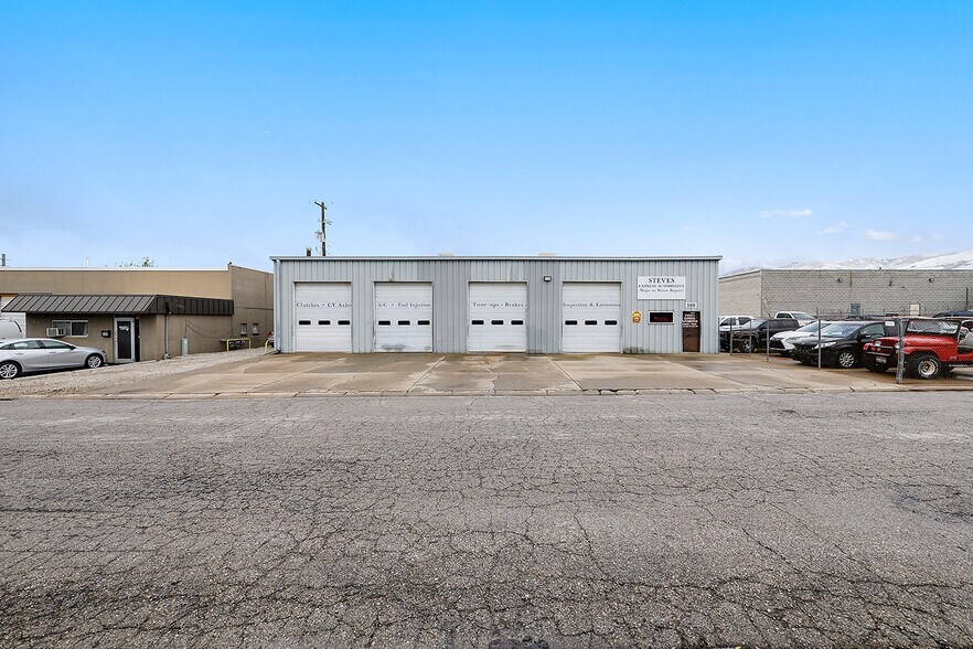 560 W 800 S, Bountiful, UT à vendre - Photo de l’immeuble – Image 2 sur 21