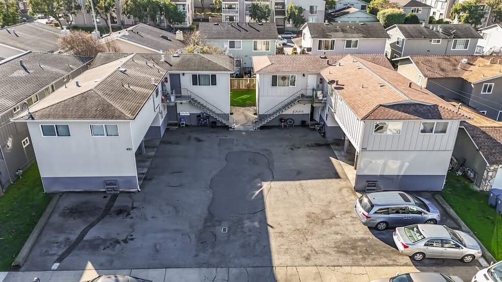 470 Willow Ave, Half Moon Bay, CA à vendre - Photo de l’immeuble – Image 2 sur 39